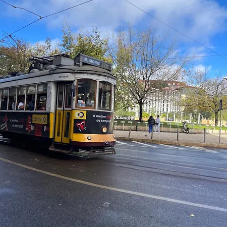 Perfect Mouraria Lägenhet *